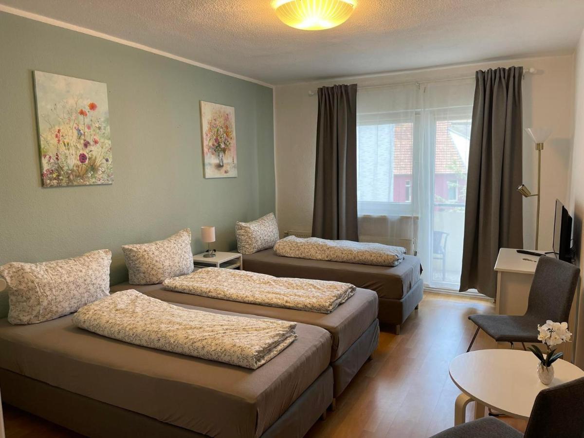 Lage 2 Zimmerwohnung Mit Balkon Und Bester Aussicht In Og 2 Links